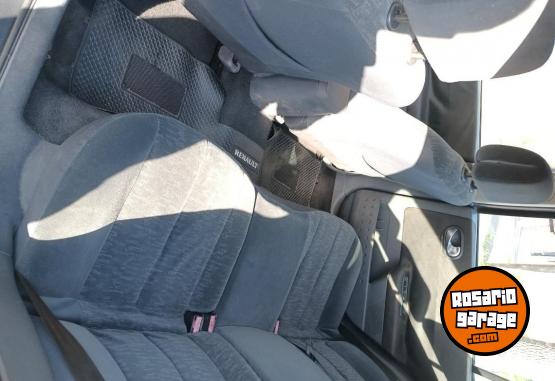 Autos - Renault Megane 2 2007 Diesel 251000Km - En Venta