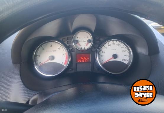 Autos - Peugeot 2013 2013 Diesel 260000Km - En Venta