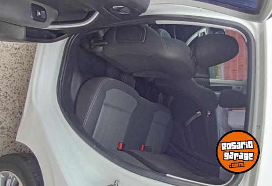 Autos - Peugeot 208 Allure 2017 Nafta 115000Km - En Venta