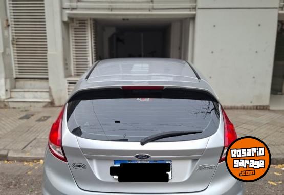 Autos - Ford Fiesta Kinetic SE 2016 Nafta 91500Km - En Venta