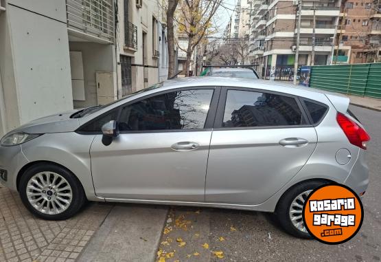 Autos - Ford Fiesta Kinetic SE 2016 Nafta 91500Km - En Venta