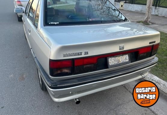 Autos - Renault R21 1993 GNC 355000Km - En Venta
