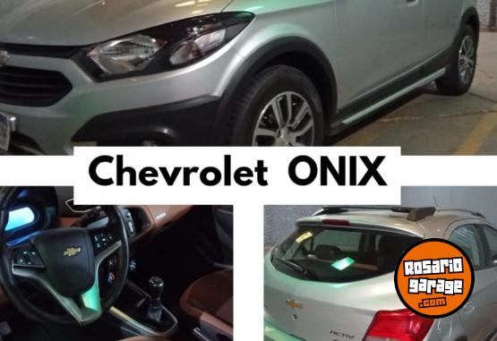 Autos - Chevrolet Onix 2017 Nafta 157000Km - En Venta