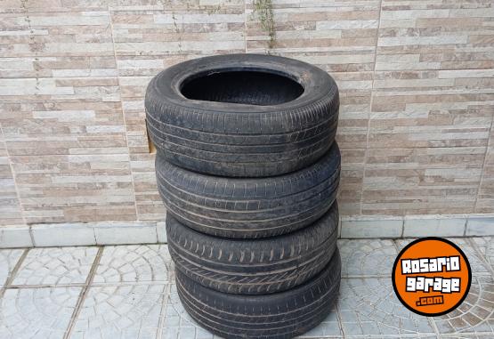 Accesorios para Autos - 4 cubiertas 195 55 15 - En Venta