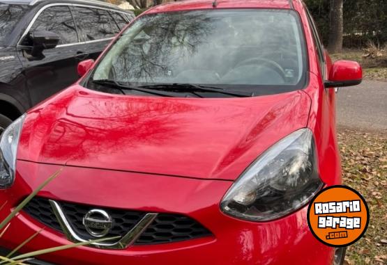 Autos - Nissan March advance media tech 2017 Nafta 95600Km - En Venta