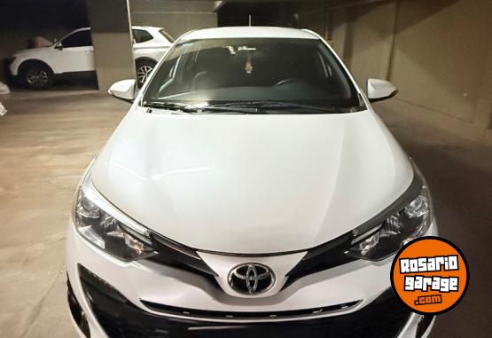 Autos - Toyota Yaris 2020 Nafta 200000Km - En Venta