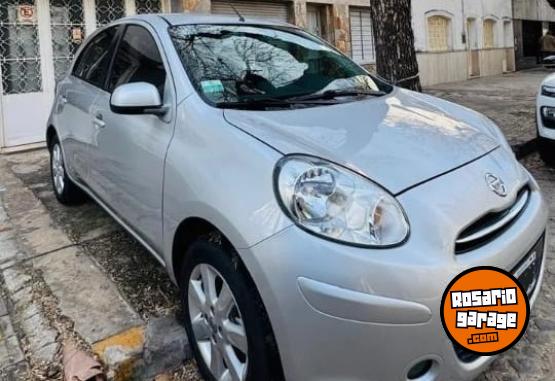 Autos - Nissan March 2013 Nafta 106000Km - En Venta