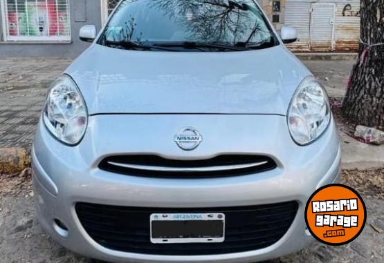 Autos - Nissan March 2013 Nafta 106000Km - En Venta