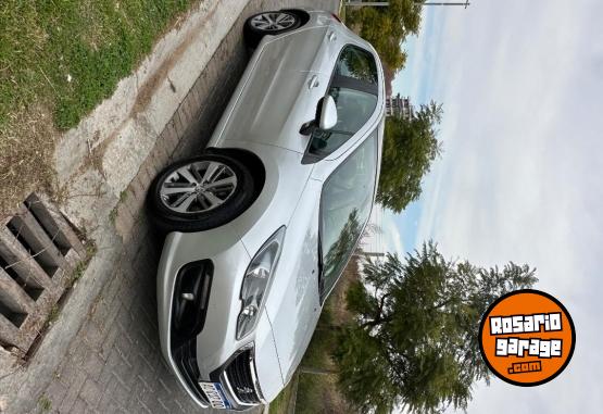 Autos - Peugeot 308 2017 Nafta 50000Km - En Venta