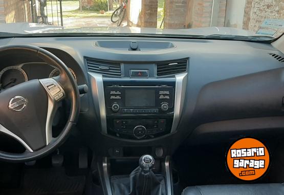 Camionetas - Nissan Frontier NP300 LE 4x2 2016 Diesel 210000Km - En Venta