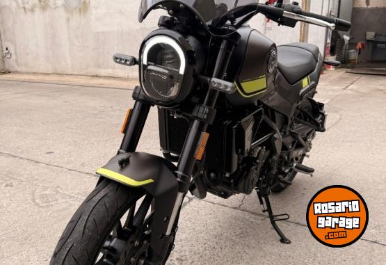 Motos - Benelli Leoncino 250 2021 Nafta 2900Km - En Venta