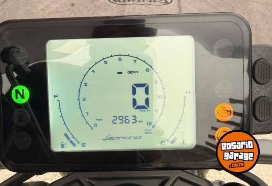 Motos - Benelli Leoncino 250 2021 Nafta 2900Km - En Venta