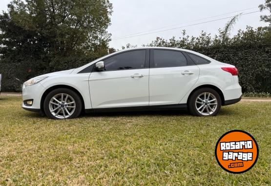 Autos - Ford Focus S 1.6 2017 Nafta 106000Km - En Venta