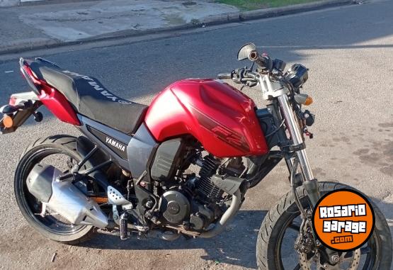 Motos - Yamaha FZ 2013 Nafta 80000Km - En Venta