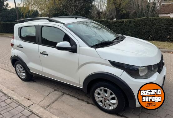 Autos - Fiat Mobi Kwid 2018 GNC 172000Km - En Venta
