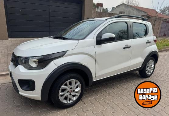 Autos - Fiat Mobi Kwid 2018 GNC 172000Km - En Venta