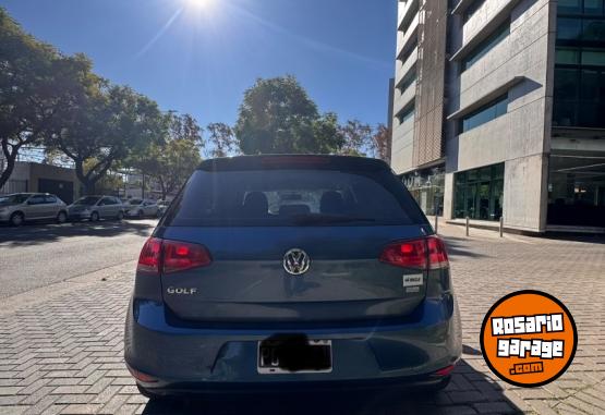 Autos - Volkswagen Golf 2015 Nafta 208000Km - En Venta