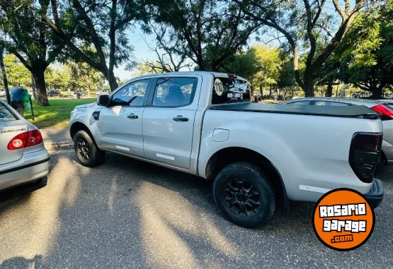 Camionetas - Ford Ranger xls 2017 2017 Diesel 120000Km - En Venta