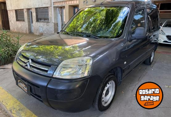 Utilitarios - Citroen Berlingo hdi 2011 Diesel  - En Venta