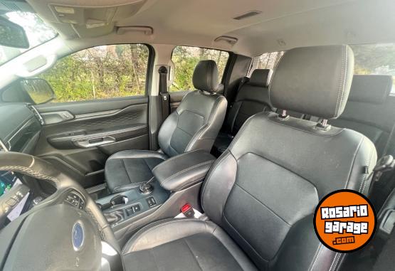 Camionetas - Ford Ranger Limited 2.0 2024 Diesel 41000Km - En Venta