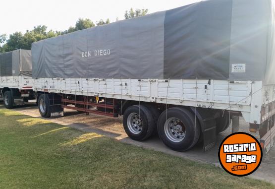 Camiones y Grúas - vendo - En Venta