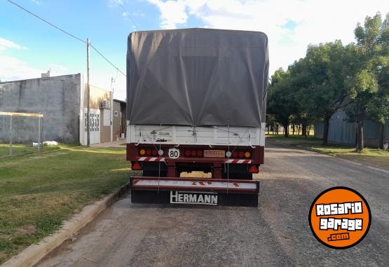 Camiones y Grúas - vendo - En Venta