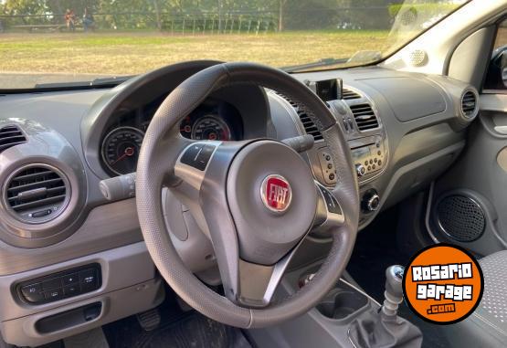 Autos - Fiat Grand Siena 2015 Nafta 44000Km - En Venta