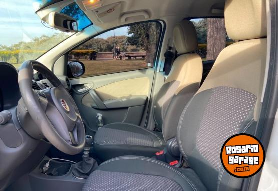 Autos - Fiat Grand Siena 2015 Nafta 44000Km - En Venta