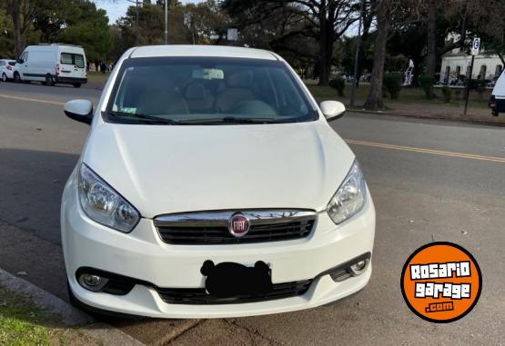 Autos - Fiat Grand Siena 2015 Nafta 44000Km - En Venta