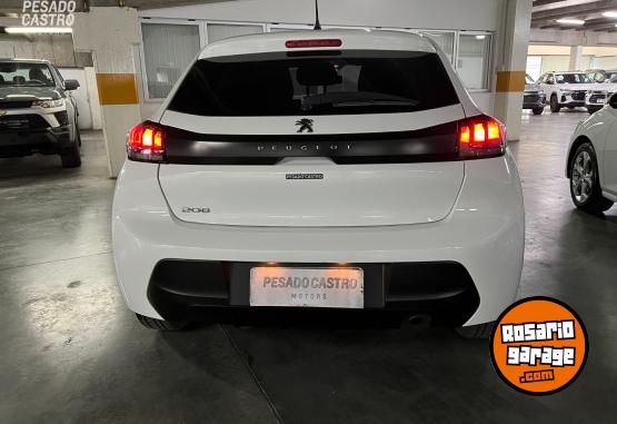 Autos - Peugeot 208 Like 1.6 2022 Nafta 43500Km - En Venta