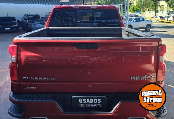 Camionetas - Chevrolet SILVERADO HIGH COUNTRY 2025 Nafta 17000Km - En Venta