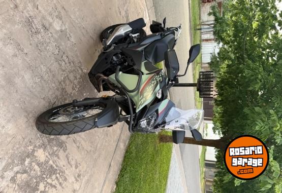 Motos - Kawasaki Versys 300 2025 Nafta 3900Km - En Venta