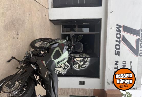 Motos - Kawasaki Versys 300 2025 Nafta 3900Km - En Venta