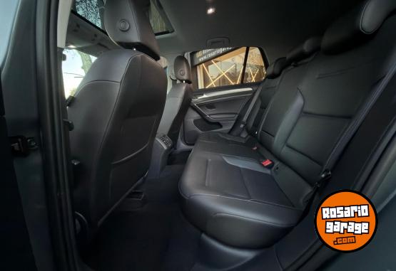 Autos - Volkswagen Golf Highline 2020 Nafta 50000Km - En Venta