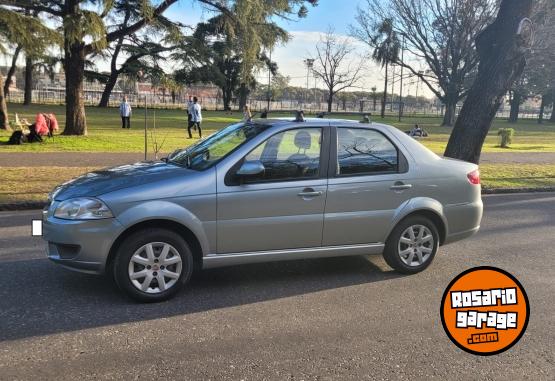 Autos - Fiat SIENA EL 2016 GNC 174000Km - En Venta