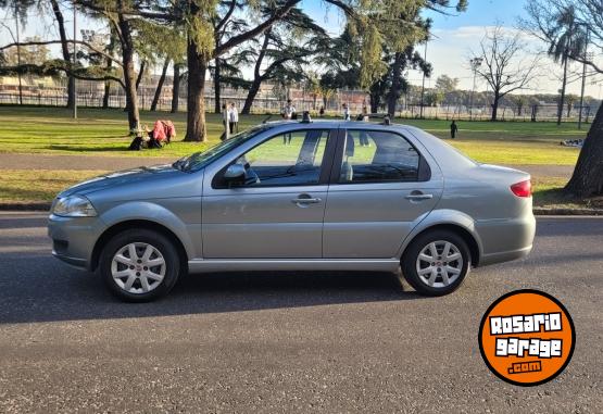 Autos - Fiat SIENA EL 2016 GNC 174000Km - En Venta