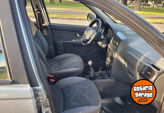 Autos - Fiat SIENA EL 2016 GNC 174000Km - En Venta