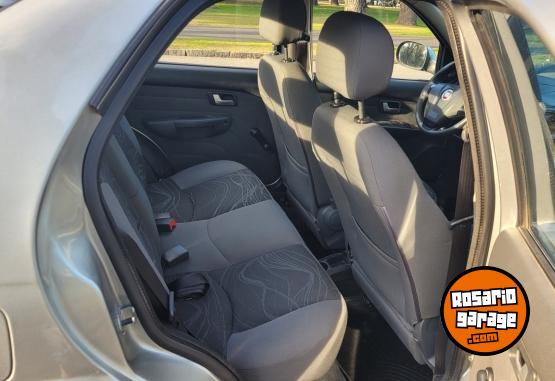 Autos - Fiat SIENA EL 2016 GNC 174000Km - En Venta