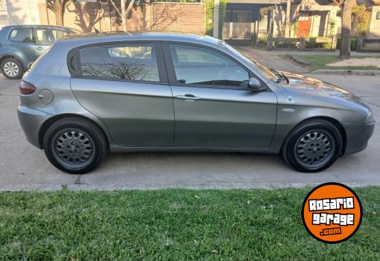 Autos - Alfa Romeo 147 2007 Nafta 200000Km - En Venta