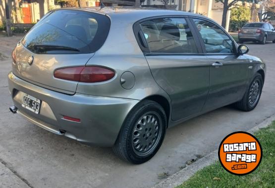 Autos - Alfa Romeo 147 2007 Nafta 200000Km - En Venta