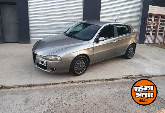 Autos - Alfa Romeo 147 2007 Nafta 200000Km - En Venta