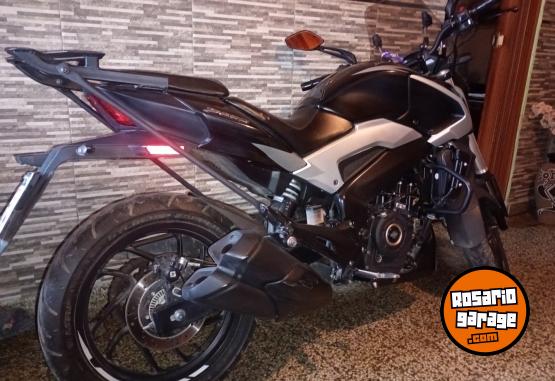 Motos - Bajaj Dominar 250 2023 Nafta 14000Km - En Venta