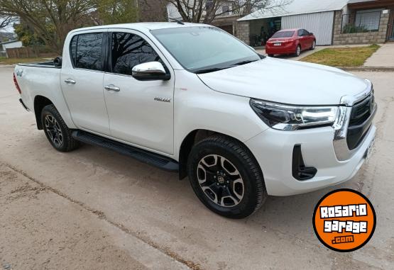 Camionetas - Toyota HILUX 2021 Diesel 187000Km - En Venta