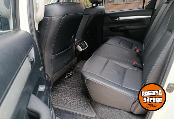 Camionetas - Toyota HILUX 2021 Diesel 187000Km - En Venta