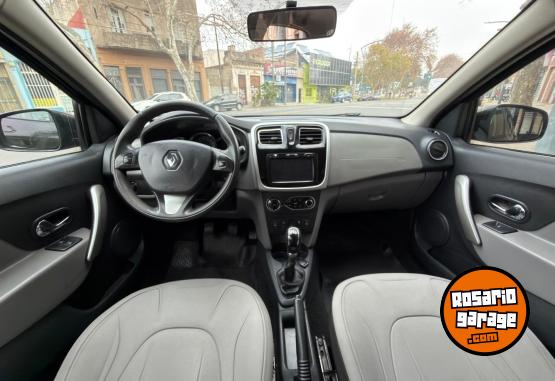 Autos - Renault Logan Privilige 2014 Nafta 140000Km - En Venta