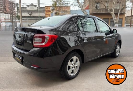 Autos - Renault Logan Privilige 2014 Nafta 140000Km - En Venta