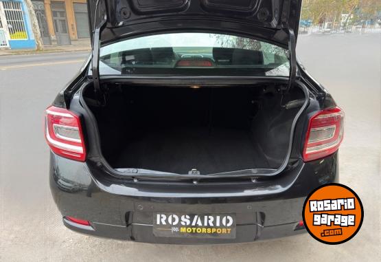 Autos - Renault Logan Privilige 2014 Nafta 140000Km - En Venta