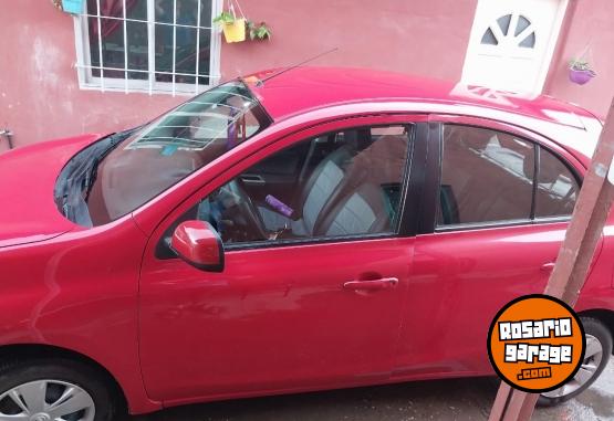 Autos - Nissan March 2014 Nafta 85000Km - En Venta