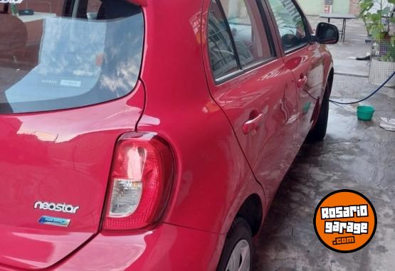 Autos - Nissan March 2014 Nafta 85000Km - En Venta