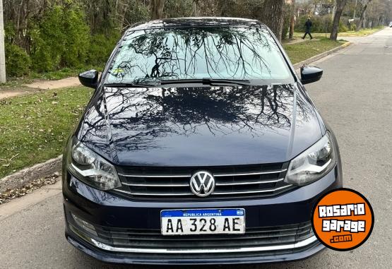 Autos - Volkswagen Polo comfortline 2016 Nafta 130000Km - En Venta